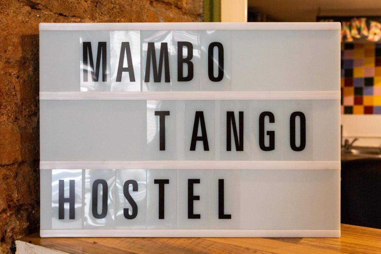 Hostel Mambo Tango Barcelona Exterior foto