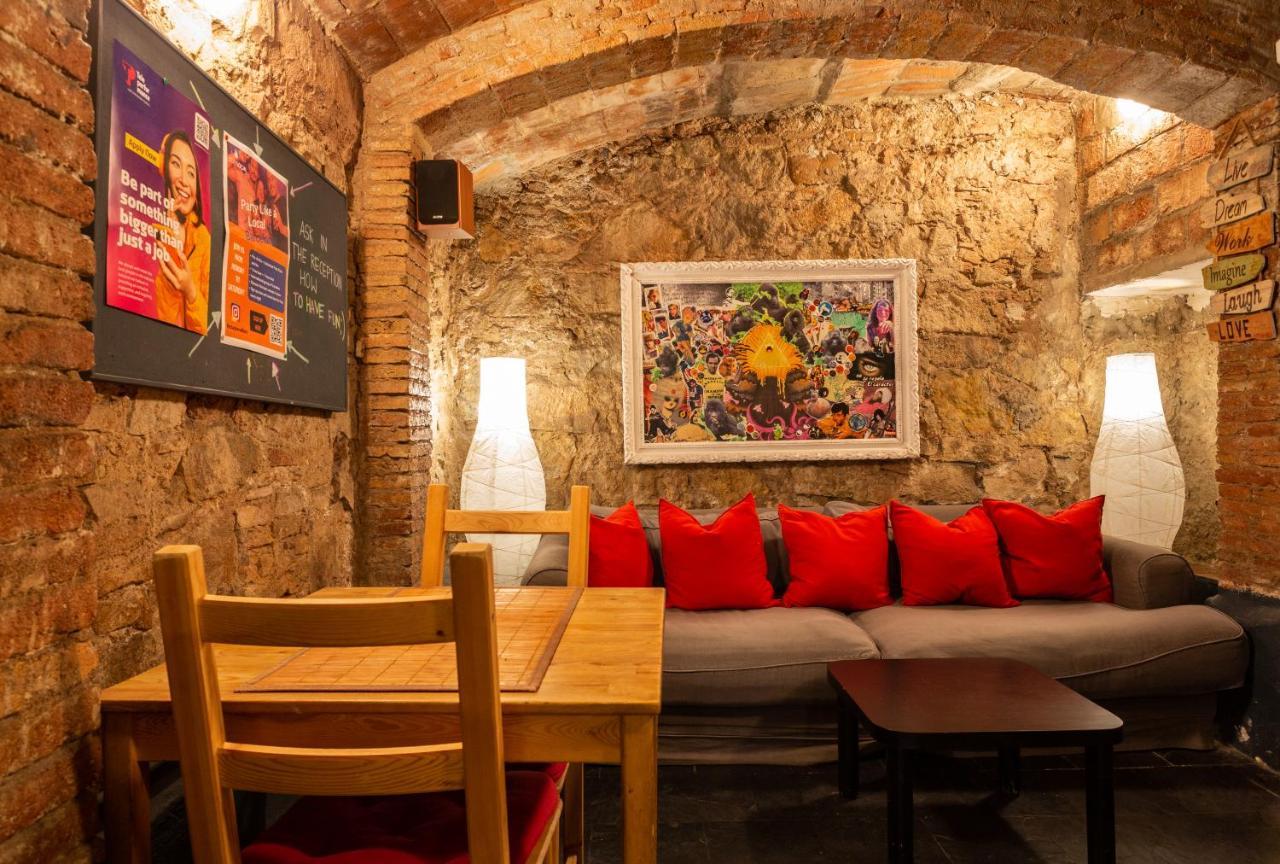 Hostel Mambo Tango Barcelona Exterior foto